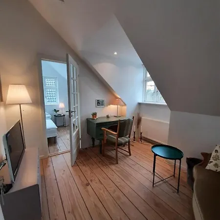 Bed & Breakfast Latterly